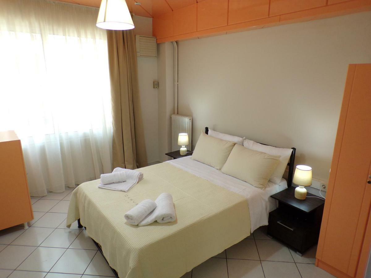 Christine'S Downtown Suites Kavala Esterno foto