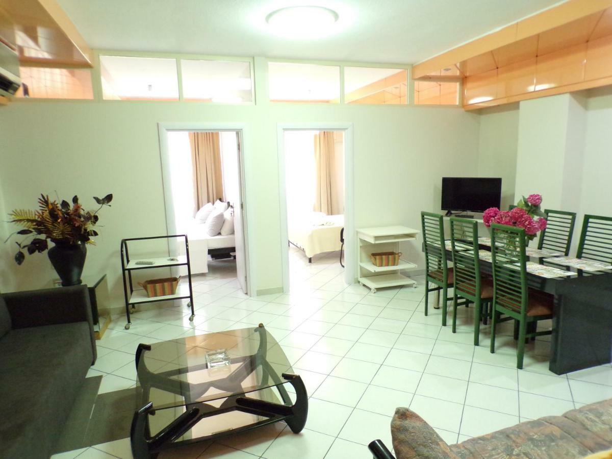 Christine'S Downtown Suites Kavala Esterno foto